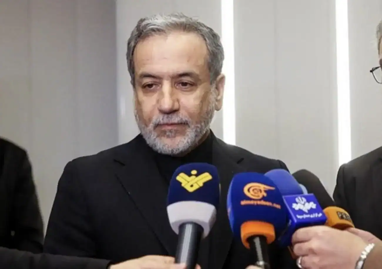 عراقچی: من دیداری بسیار طولانی اما خیلی مهم با وزیر امور خارجه چین داشتم