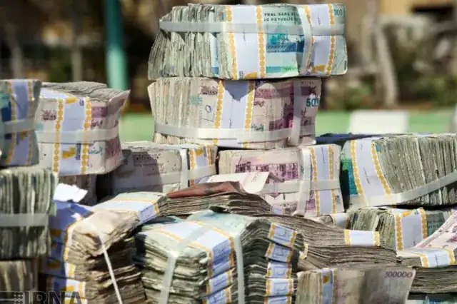 بازار پول ایران در مسیر بحران نقدینگی؟ / ثبت رکوردهای تازه در بازار باز و شبانه در آغاز اردیبهشت ۱۴۰۴
