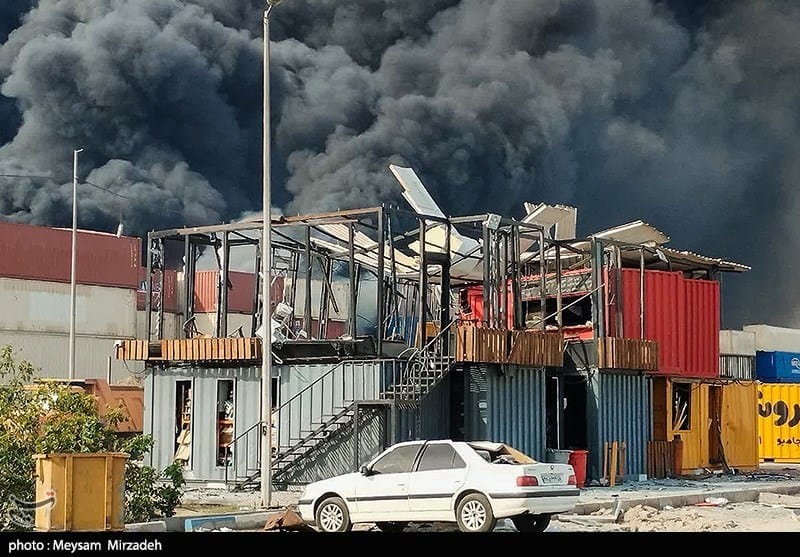 فوت ۱۸ نفر در انفجار بندر شهید رجایی/ ۸۰۰ نفر مصدوم شدند