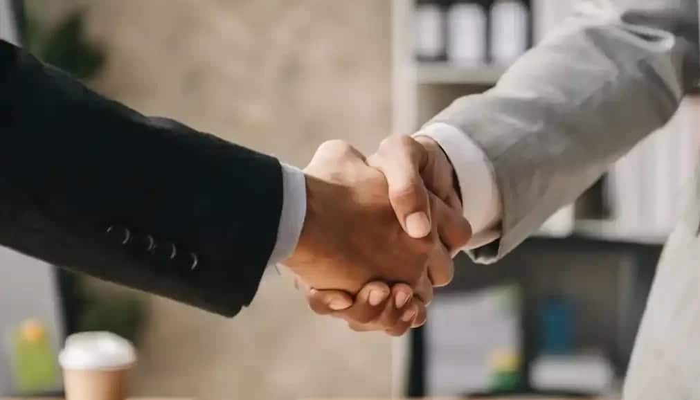 مذاکرات ایران و آمریکا و سرنوشت صنعت فولاد؛ از افت صادرات تا امید به گشایش اقتصادی