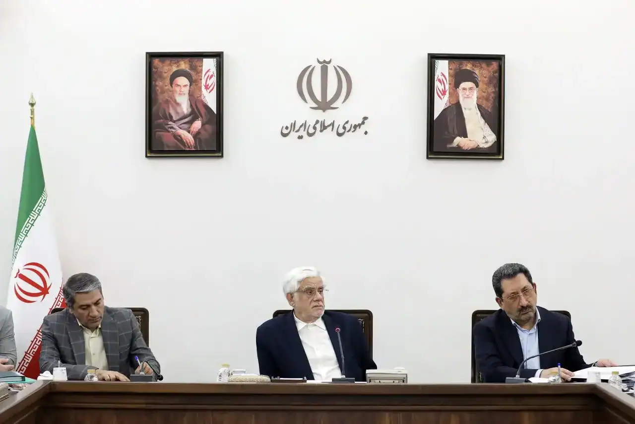 خط و نشان عارف برای بدخواهان و بر هم زدن آرامش بازار