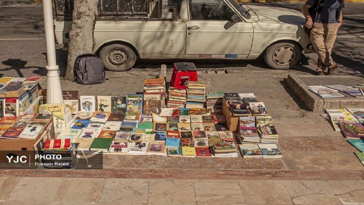 خواهان برخورد با دستفروشان حوزه کتاب هستیم