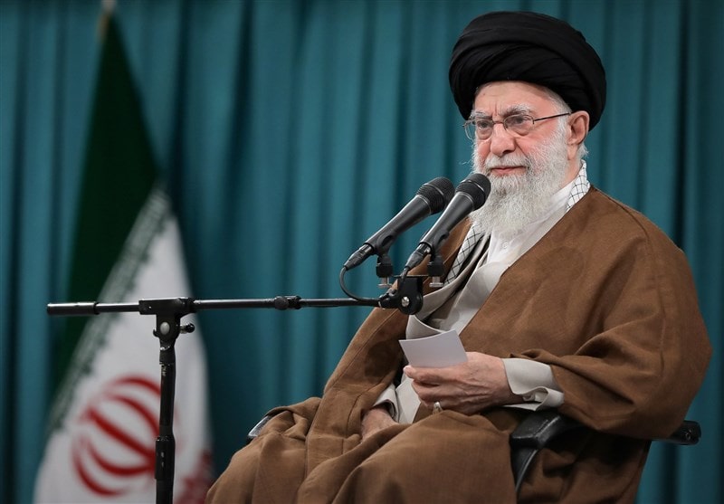 امام خامنه‌ای: ایمنی کارگران بسیار مهم است و باید تامین شود