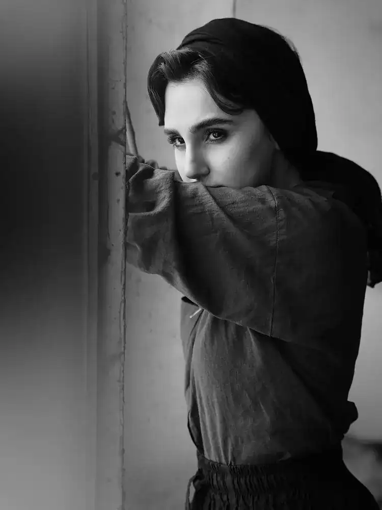 ژست هنری نگار نیکدل در جدیدترین پست اینستاگرامش