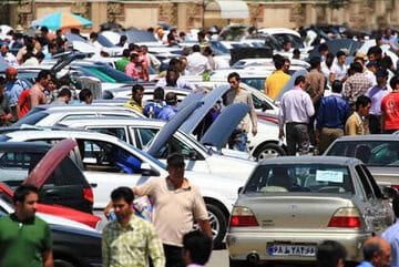 افزایش قیمت و کاهش تقاضای خودروهای نو در بازار اردیبهشت ۱۴۰۴؛ گرایش خریداران به مدل‌های اقتصادی و دست‌دوم