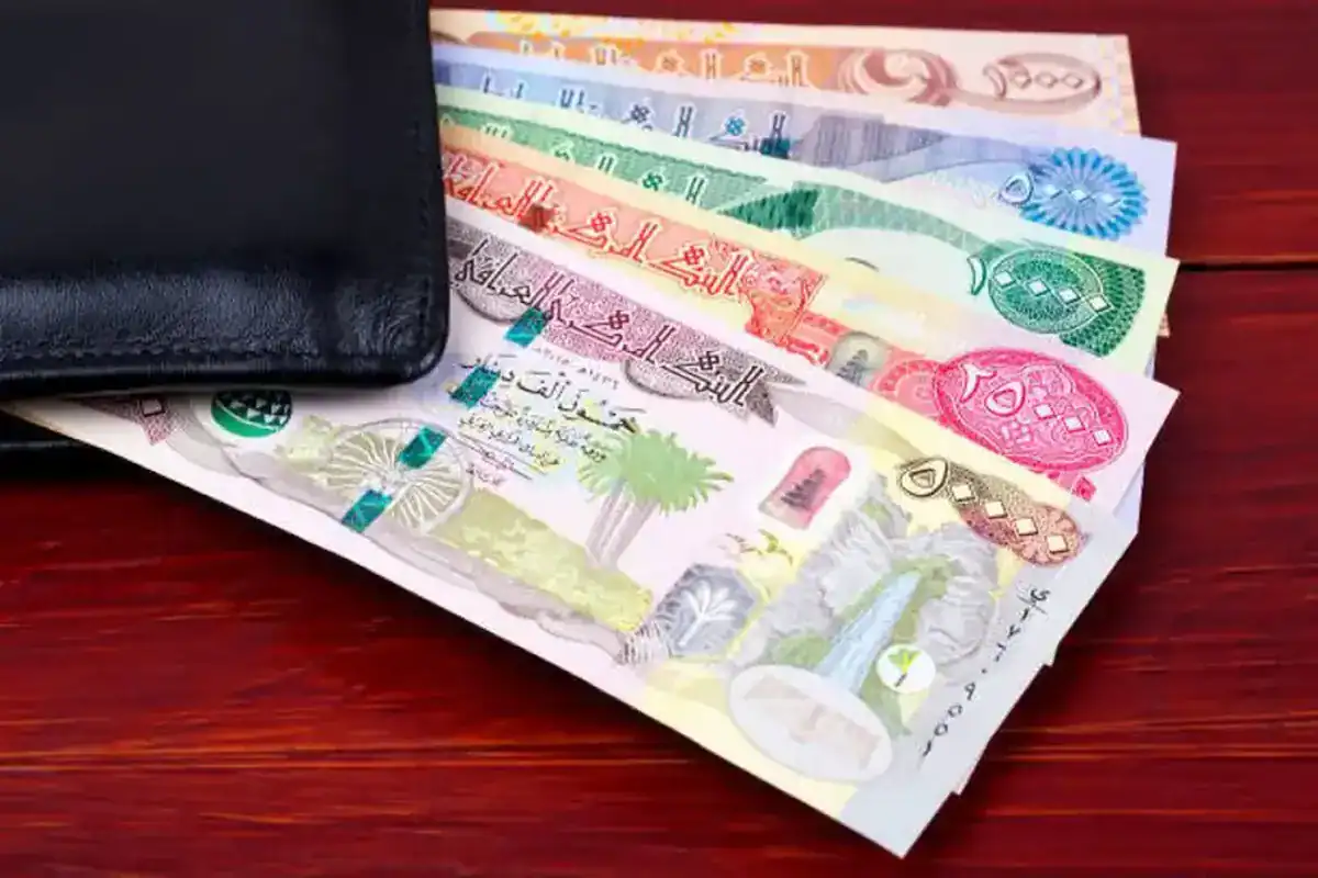 نوسان قیمت دینار عراق؛ هر ۱۰۰ دینار به ۵۷۲۰ تومان رسید