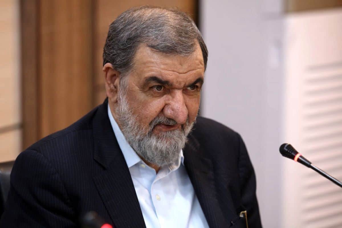 محسن رضایی: اظهارات ترامپ ترکیبی از توهم، بلوف و سردرگمی است