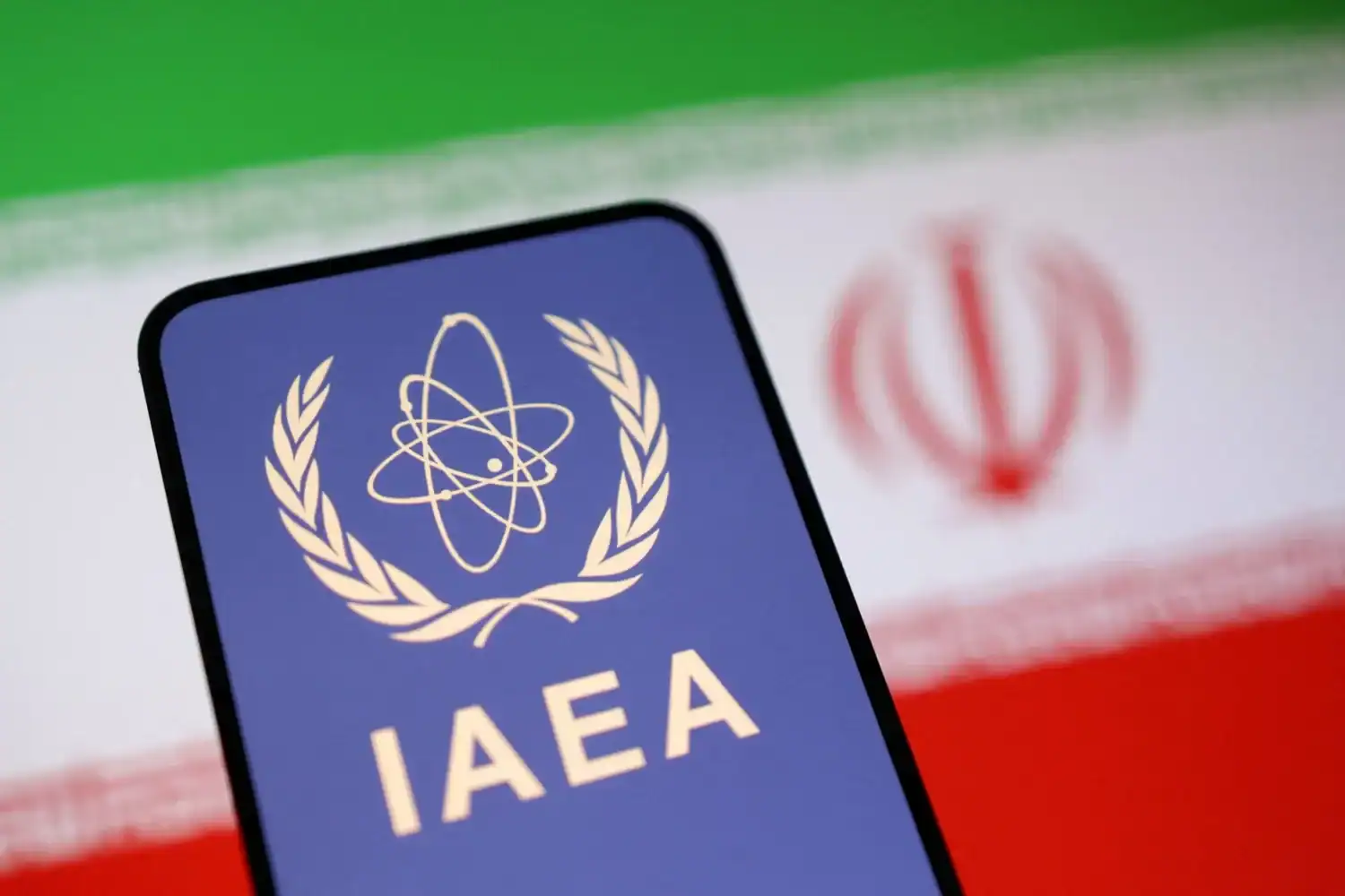 تعلیق همکاری ایران با آژانس اتمی؛ مصوبه‌ای تاریخی در سایه تهاجم اسرائیل
