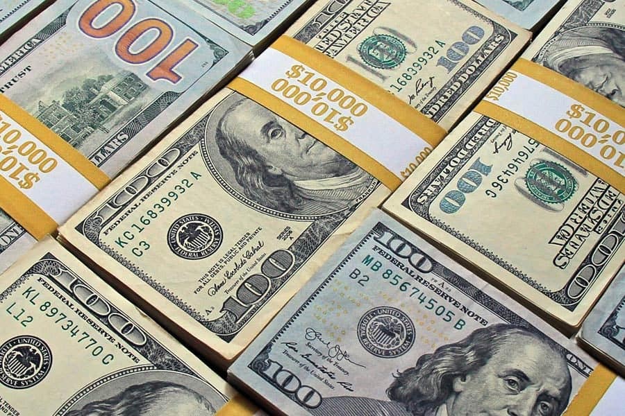 روند کاهشی قیمت دلار