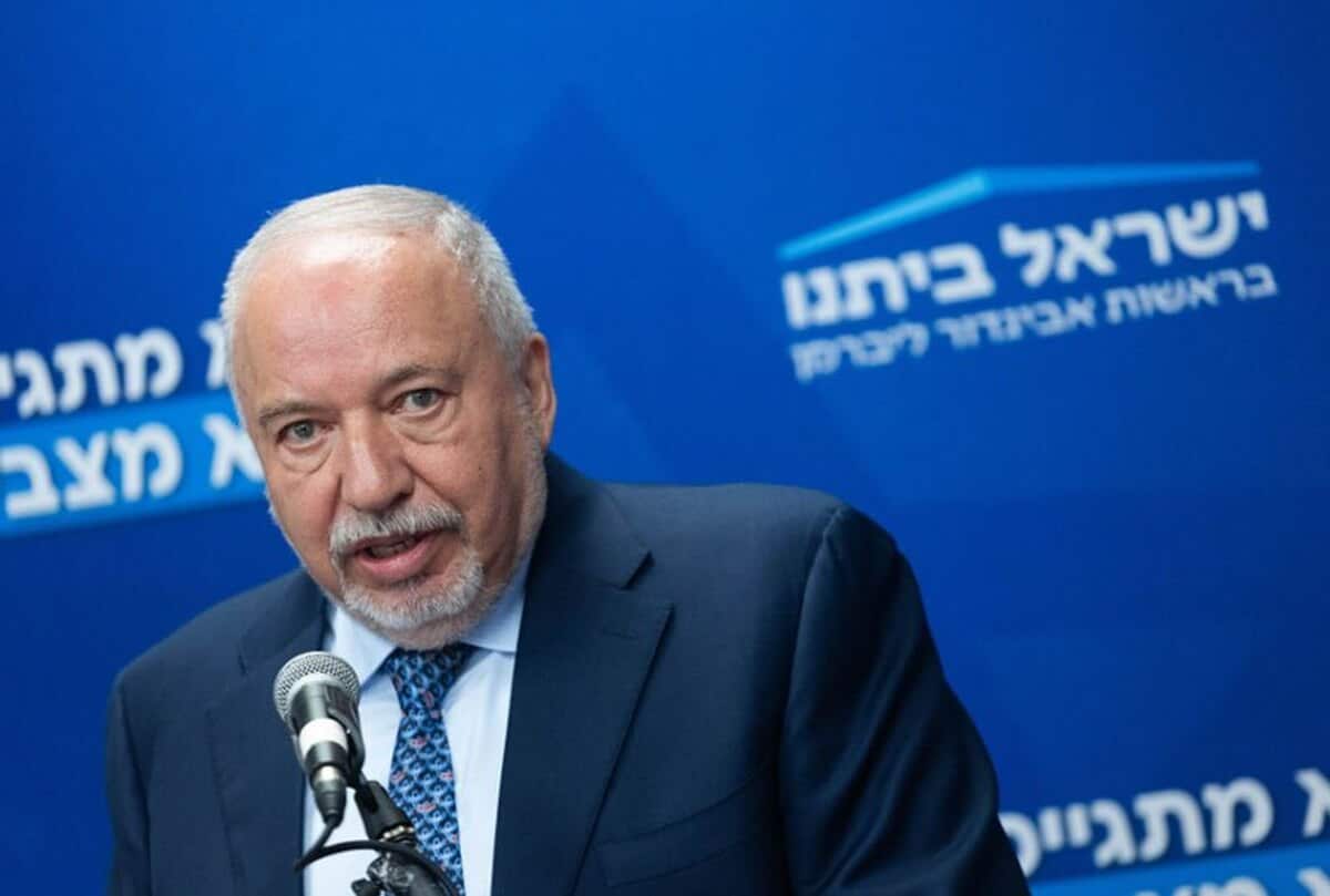 وزیر دفاع اسبق اسرائیل: این بار ایران به ما حمله پیشدستانه خواهد کرد