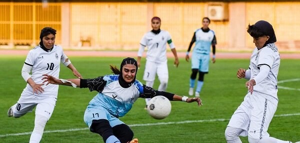 آینده فوتبال زنان ایران در خطر | بحران مالی و بی‌تعهدی باشگاه‌ها آژیر هشدار را به صدا درآورد