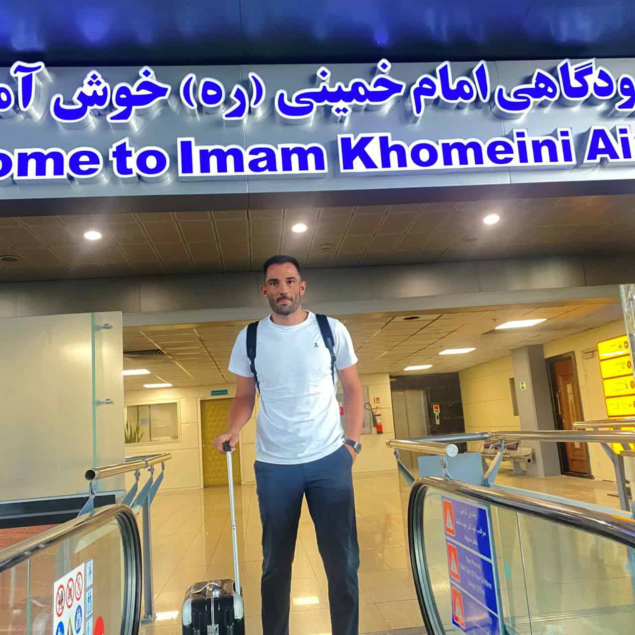 دروازه‌بان اسبق رئال وارد تهران شد
