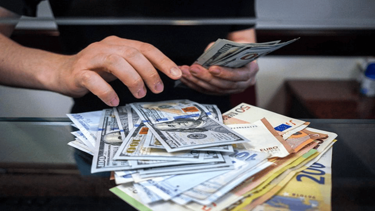 تک‌نرخی کردن ارز در دستور کار دولت