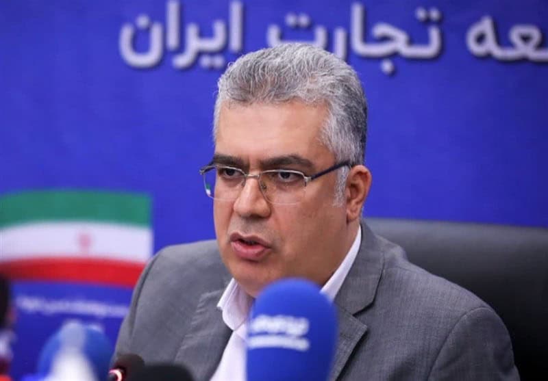علیرضا دهقان‌دهنوی و چالش پیمان‌سپاری ارزی: آیا لغو این سیاست، نرخ ارز را کنترل می‌کند؟
