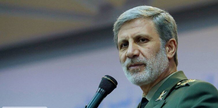 پیام سرلشکر امیر حاتمی به مناسبت روز صنعت دفاعی | تقدیر از پیشرفت بومی و اقتدار ارتش ایران