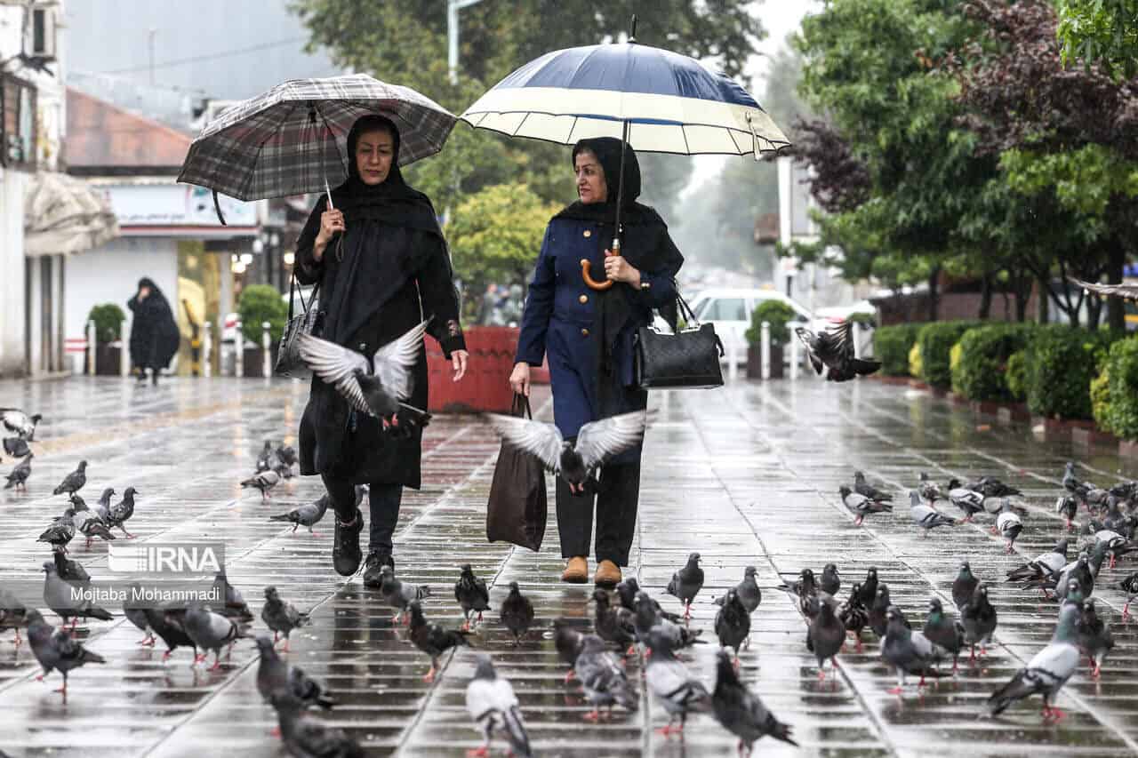رگبار و رعد و برق در استان‌های شمالی و جنوب شرق کشور