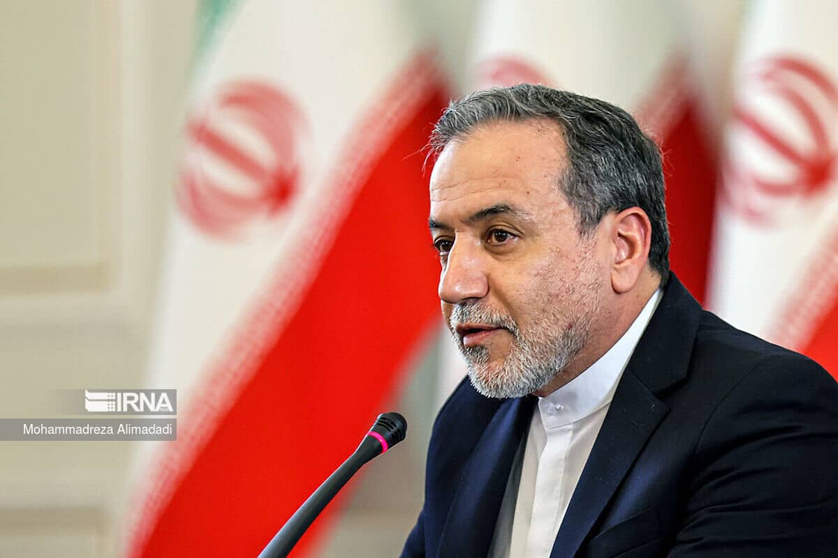 عراقچی: بازرسان آژانس با تصمیم شعام و برای تعویض سوخت نیروگاه بوشهر به ایران وارد شدند