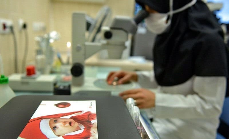معاون وزیر بهداشت: جنین‌ها با هماهنگی صاحبان، به یک مرکز درمانی دیگر منتقل شده‌اند