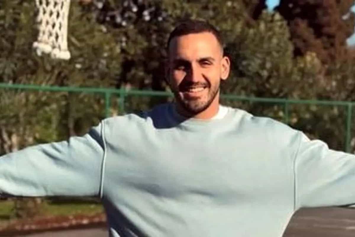 لحظه سرقت گوشی موبایل از سروش ستوده + فیلم