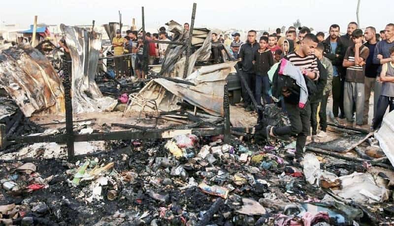 حمله صهیونیست‌ ها به چادرهای آوارگان در خان‌یونس | ۱۲ شهید از جمله ۶ کودک