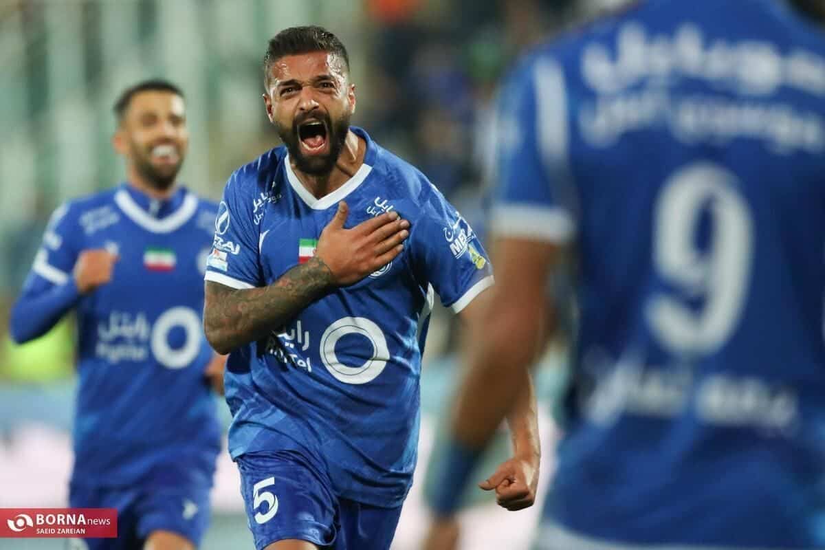 آرمین سهرابیان از استقلال اخراج شد