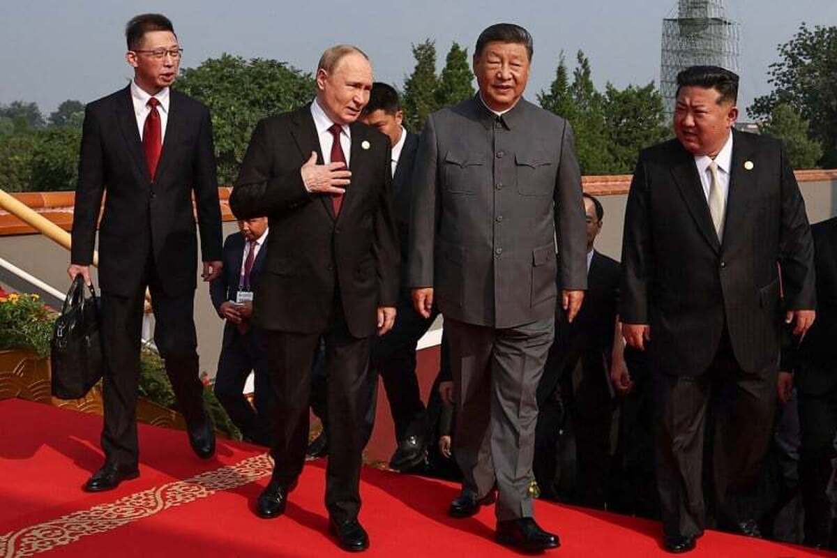 نظم نوین جهانی؛ حرکت ۳ قطب و ۴ ضلع به سوی جهانی چندقطبی
