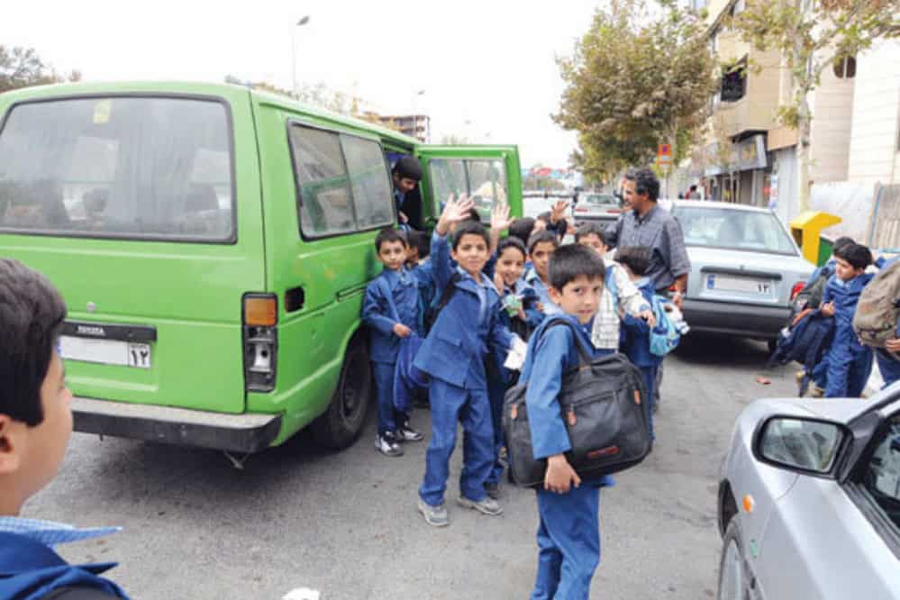 پلیس راهور: حضور معلم در سرویس مدارس ممنوع!