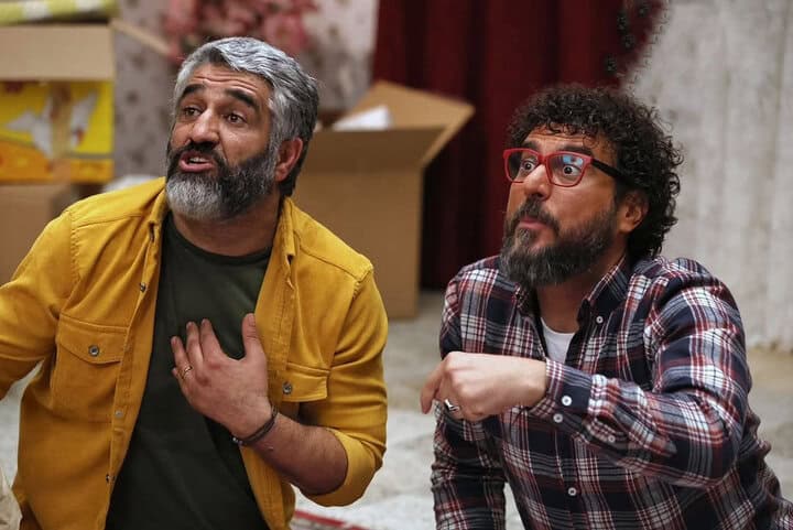 گزارش فروش هفتگی سینما | صدرنشینی دوباره مرد عینکی در گیشه