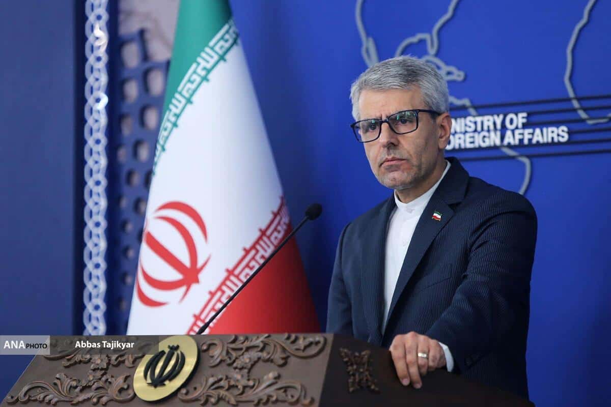 بقایی: شرط‌گذاری آمریکا نشانه عدم جدیت در دیپلماسی است/ دیپلماسی «توپ‌بازی» نیست