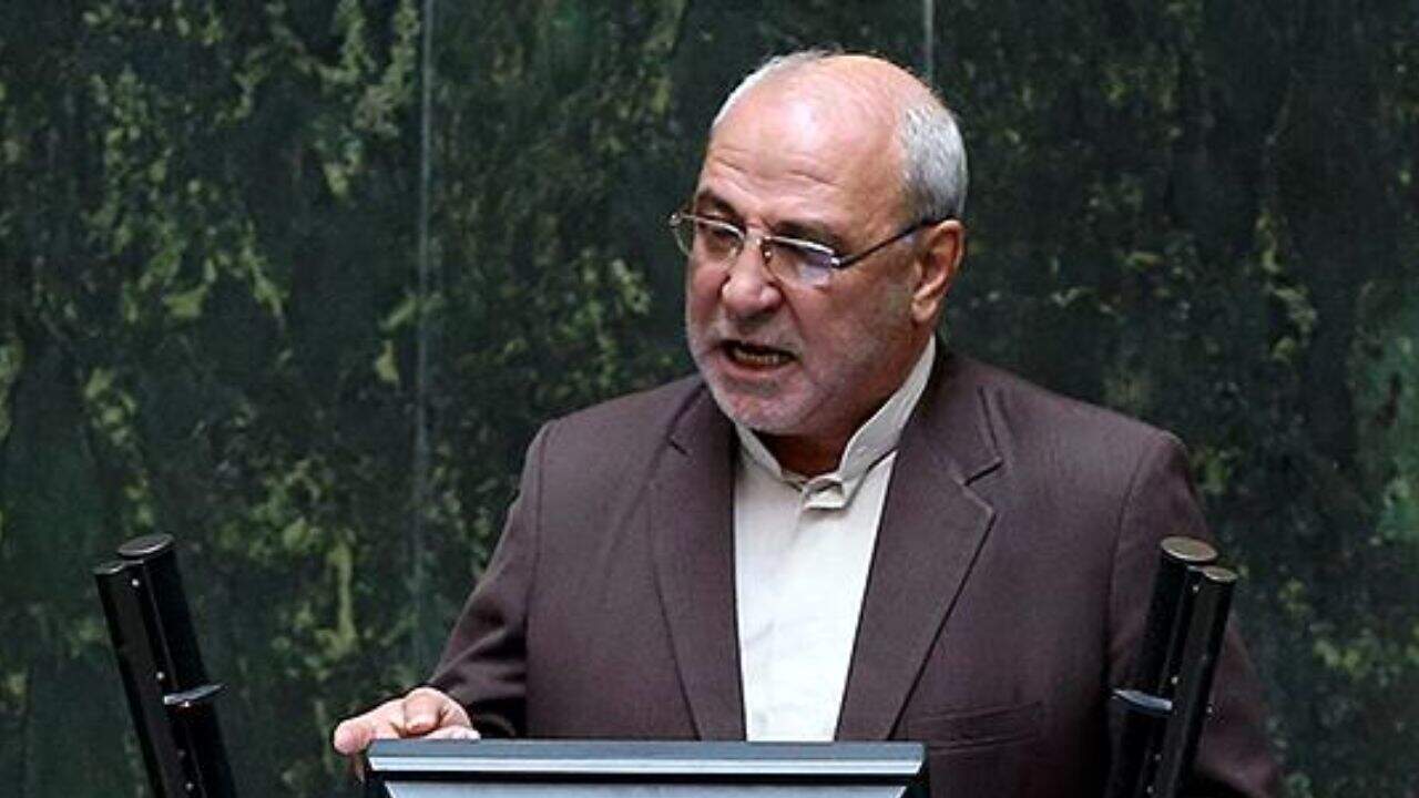 هشدار می‌دهم که اگر پا را از قانون فراتر بگذاری شما را مجازات خواهیم کرد!