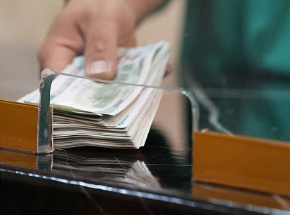 جهش تاریخی قیمت دلار پس از مکانیسم ماشه / سناریوهای جدید برای بازار ارز