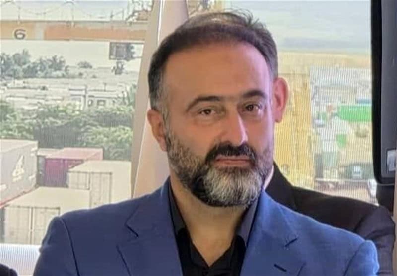 حاجی‌زاده: استقبال ۶ میلیونی از پیش‌فروش ایران‌خودرو نشانه نیاز واقعی بازار نیست