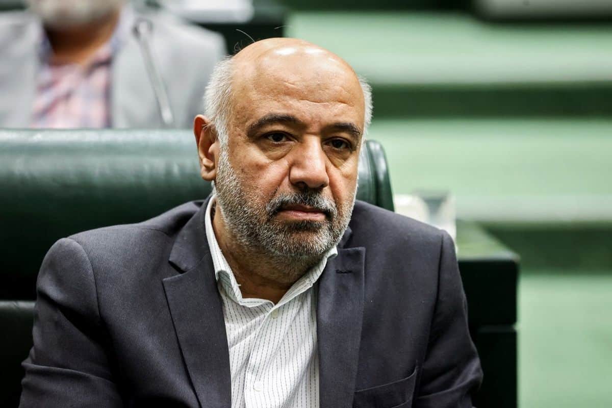 میدری باز از مجلس تذکر گرفت/ این بار از نماینده شاهین شهر برای تأخیر تأمین اجتماعی در واریز حق بیمه‌ها