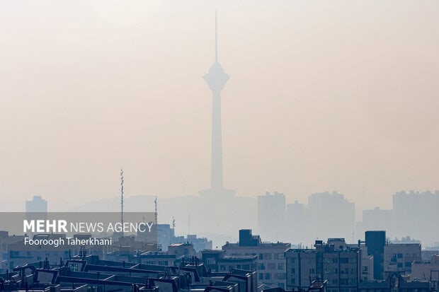 هوای تهران آلوده و همچنان در وضعیت نارنجی است
