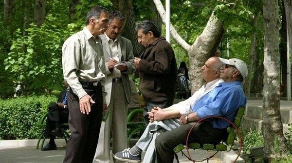 بحران معیشت بازنشستگان در ایران؛ حقوق ناکافی و صندوق‌های خالی تامین اجتماعی
