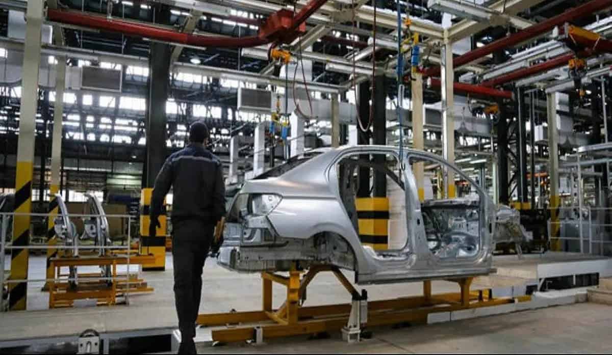 سقوط صنعت خودرو پس از برجام؛ از رؤیای مکنزی تا واقعیت تلخ خودروسازی ایران