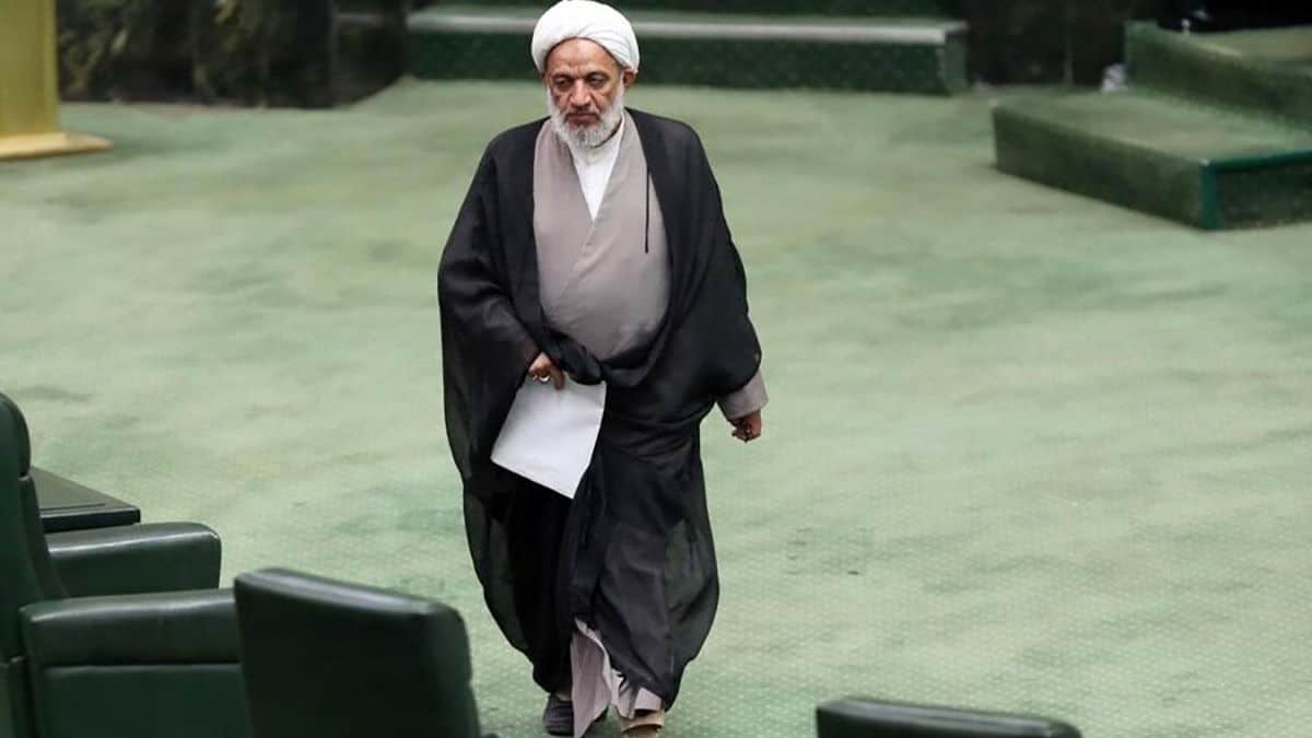 آقاتهرانی: قانونی که ما داریم قانون بدحجابی نیست، قانون عریانی و کشف حجاب است