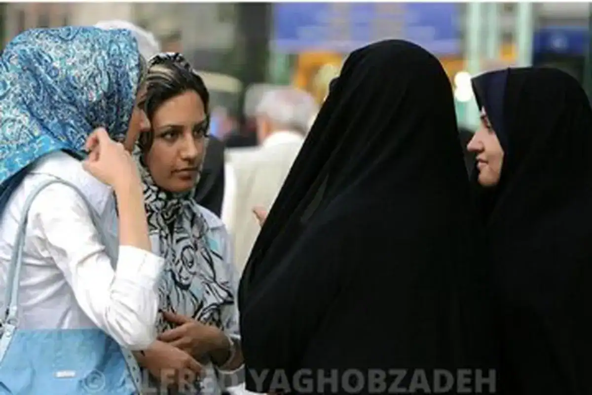 نه اجبار، نه بی‌قیدی؛ راه سوم در مسئله حجاب چیست؟