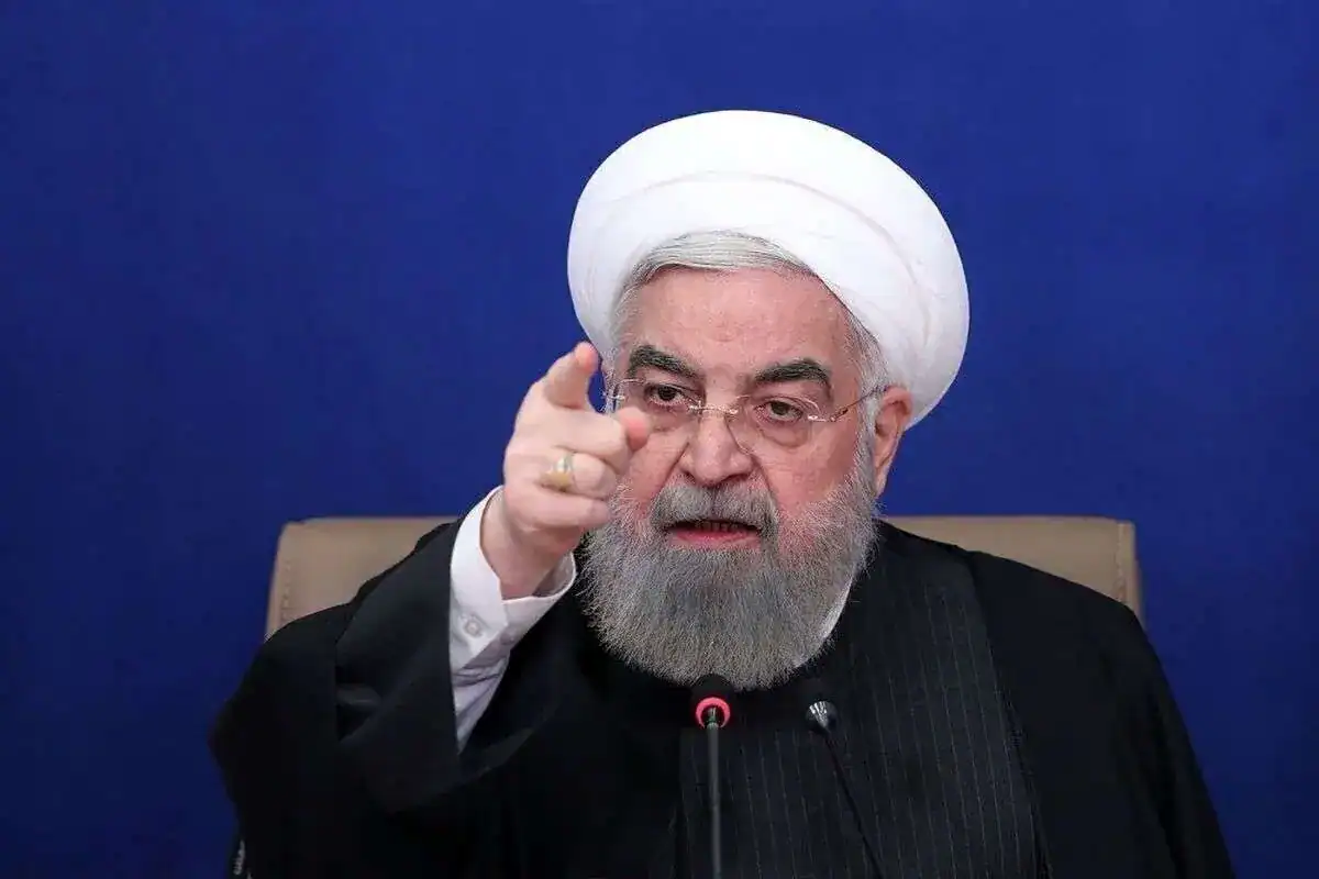 روحانی به مجلس تاخت: وقتی قانون با رأی ۹۰ درصد مردم در تضاد است، دیگر قانون نیست!