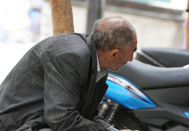 چرا فقر در ایران پایدار مانده؟ از تورم مزمن تا سیاست‌های حمایتی معکوس