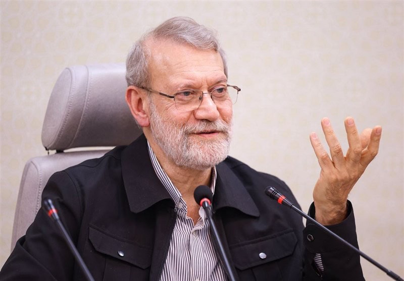 لاریجانی: سر عقل آوردن دشمن با امتیازدهی بی‌قید و شرط ممکن نیست