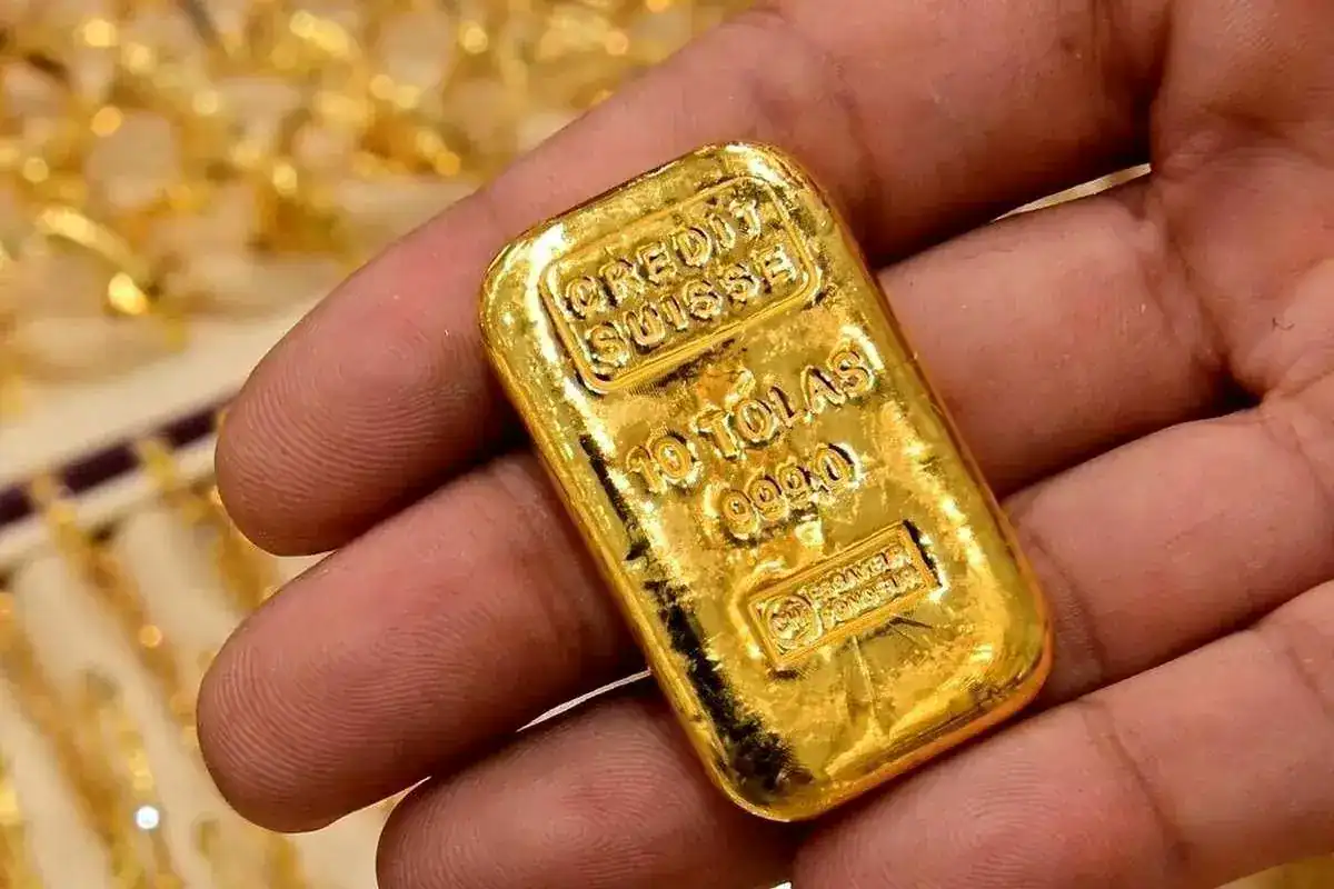 کاهش قیمت اونس طلا و رشد اندک طلای ۱۸ عیار | نوسان امروز بازار طلا