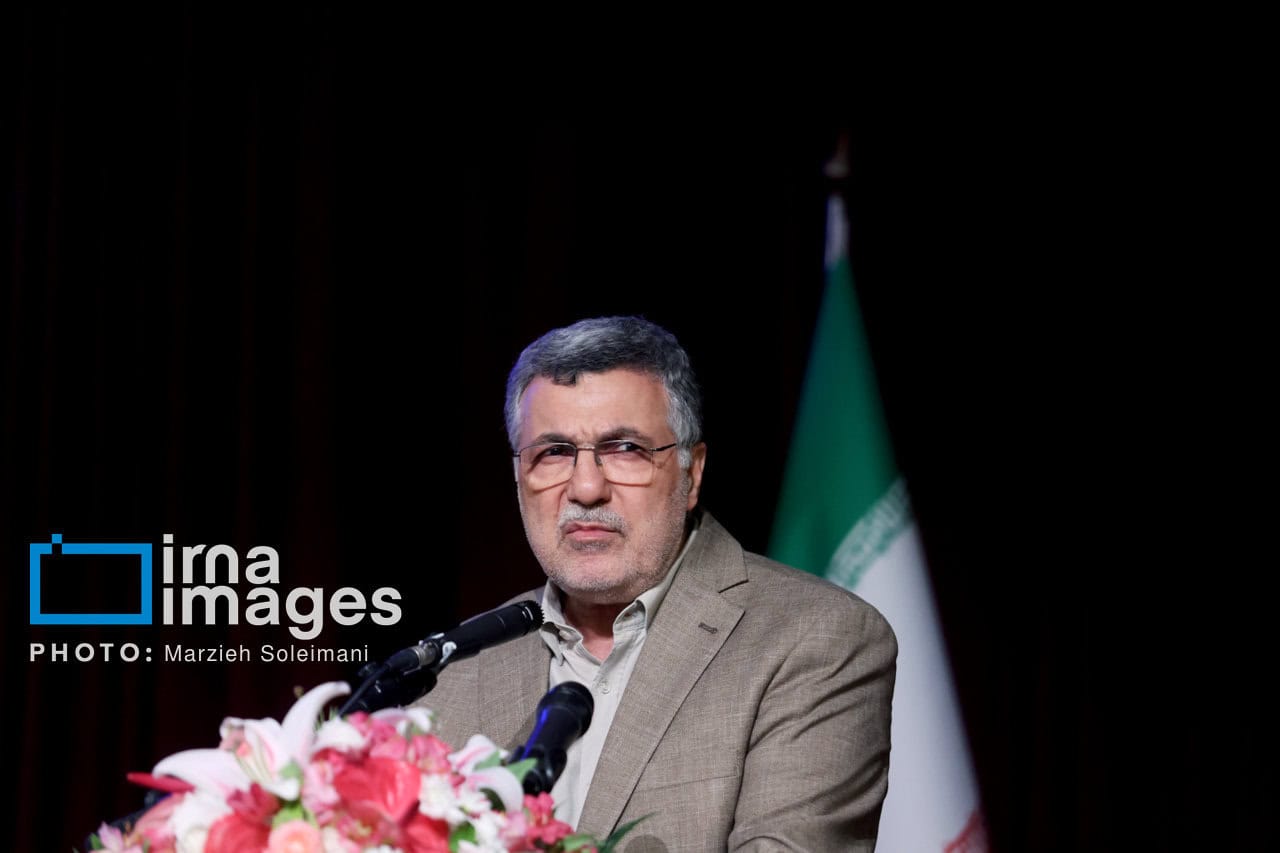 افزایش تعداد پزشکان به‌تنهایی مشکلات مناطق محروم را حل نمی‌کند