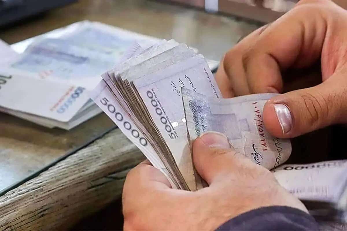 افزایش حقوق کارگران در سال ۱۴۰۵؛ کدام سناریو محتمل‌تر است؟