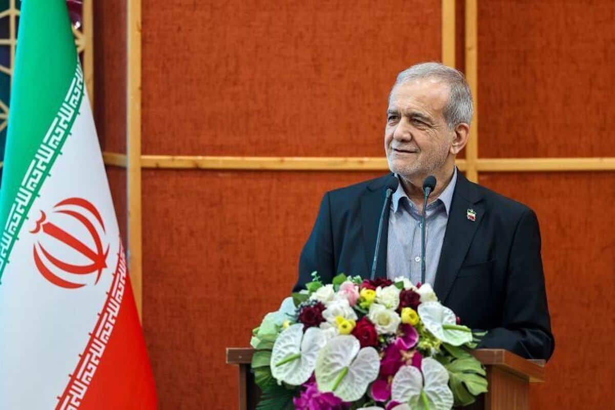 پزشکیان:داشتن نظر مخالف به معنی ضدیت نیست / به جای مقصر یابی مشکل را حل کنیم