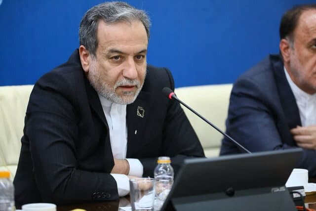 عراقچی: مأموریت وزارت خارجه گشودن درهای تعاملات اقتصاد بین‌المللی است