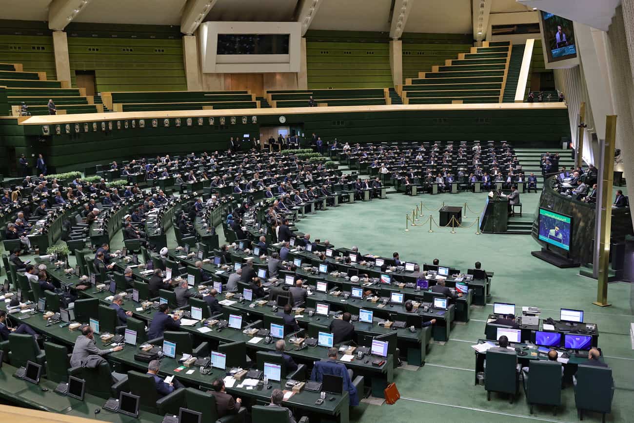 انتقاد تند نماینده مجلس از گرانی گوشت و ناکارآمدی کالابرگ؛ پرداخت ۳۵۰ هزار تومان فقط «مسکّن موقت» است