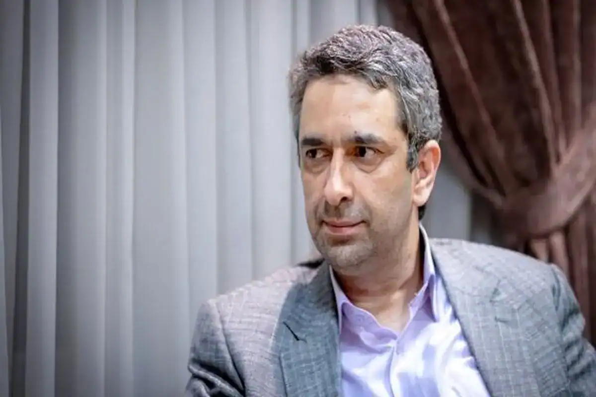 تکذیب افزایش قیمت بنزین از سوی معاون دفتر رئیس‌جمهور