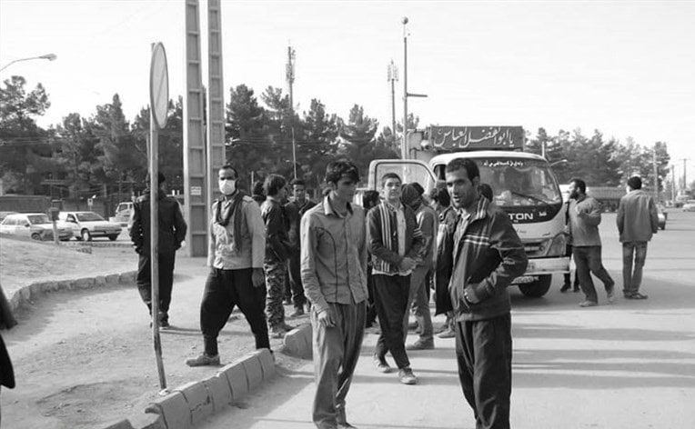 زندگی روی لبه بیکاری؛ چرا کارگران فصلی همچنان بی‌پشتوانه مانده‌اند؟