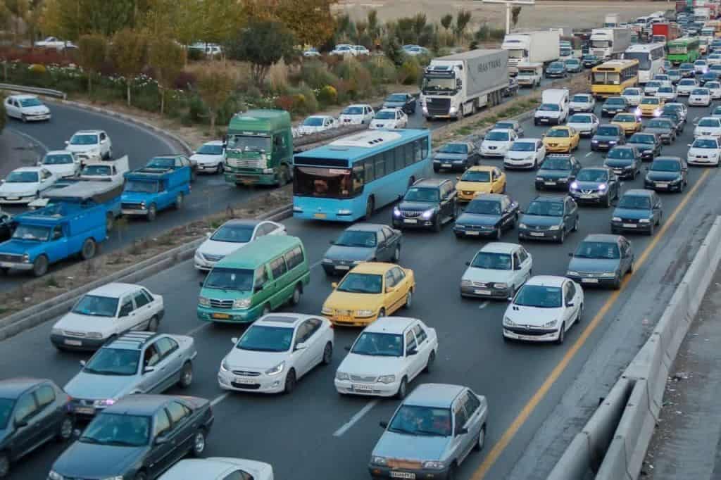 ترافیک سنگین در آزادراه های البرز؛ جاده چالوس بسته است